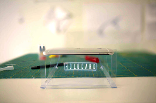 HOLOCARD 3-pack | Hologramdisplay för smartphones | Använd den här nya tekniska prylen för att se hologram med din smartphone
